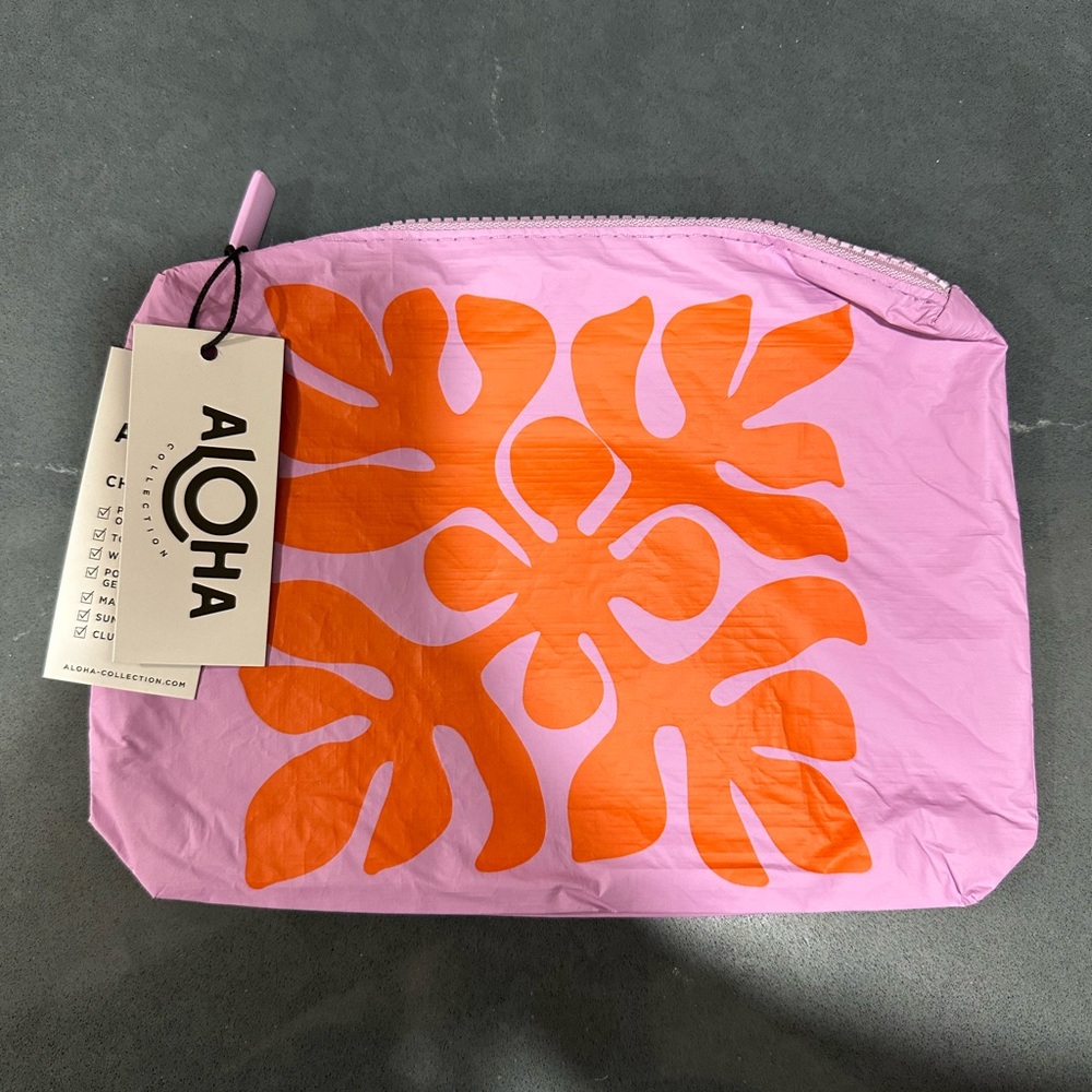 NEW Aloha Collection Quilt Appliqué Small Pouch